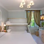 Tahiti Отель