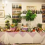 Tahiti Отель