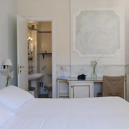 Hotell Tahiti Viareggio