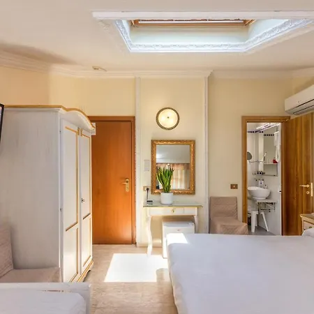 Hotell Tahiti 3*