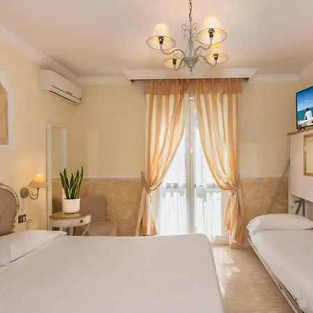 Tahiti Hotell 3*