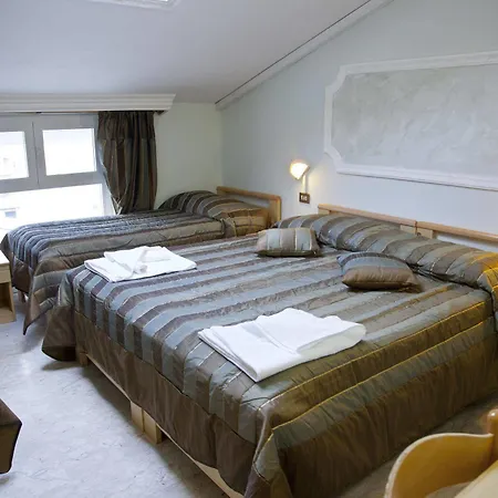 Tahiti 3* Viareggio