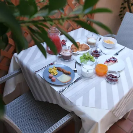 Tahiti Hotel Viareggio
