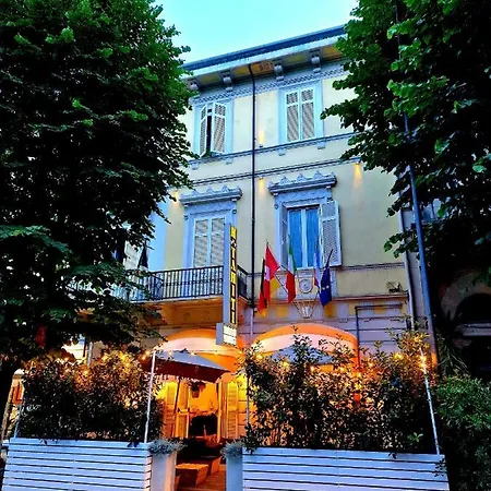 Tahiti 3* Viareggio