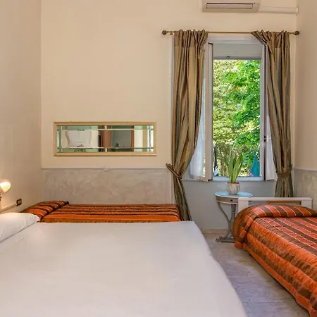 Hotel Tahiti Viareggio
